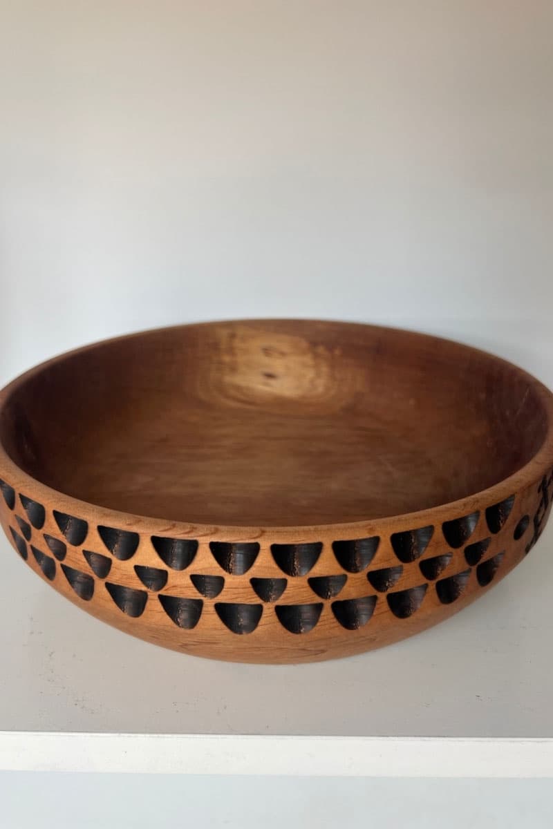 Grand plat sculpté