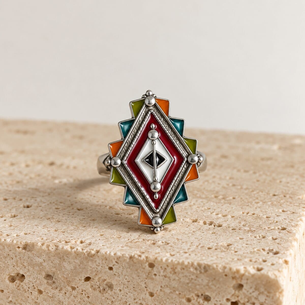 Bague argent amazighe KSILA portée