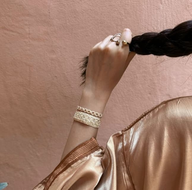 Bracelet doré en passementerie marocaine