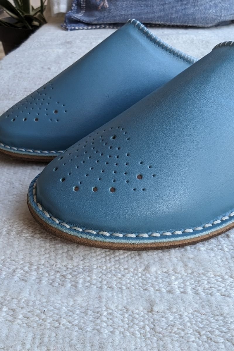 BodoCréations-chaussures-cuir-bleu-ciel-1